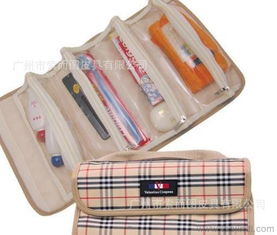 戶(hù)外旅游用品訂做指南 大容量多功能掛式旅行洗漱包定制全解析